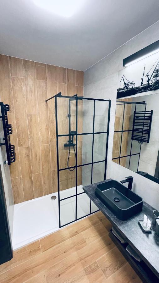 Labar Apartment *